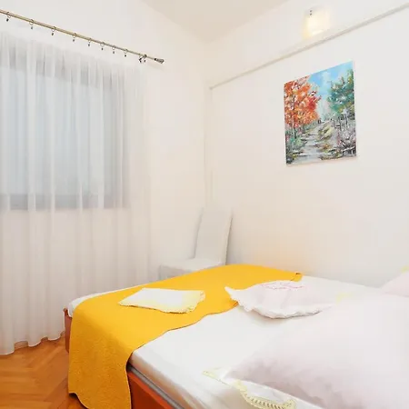 Apartamento By The Sea Okrug Donji - Ciovo - 6859 *