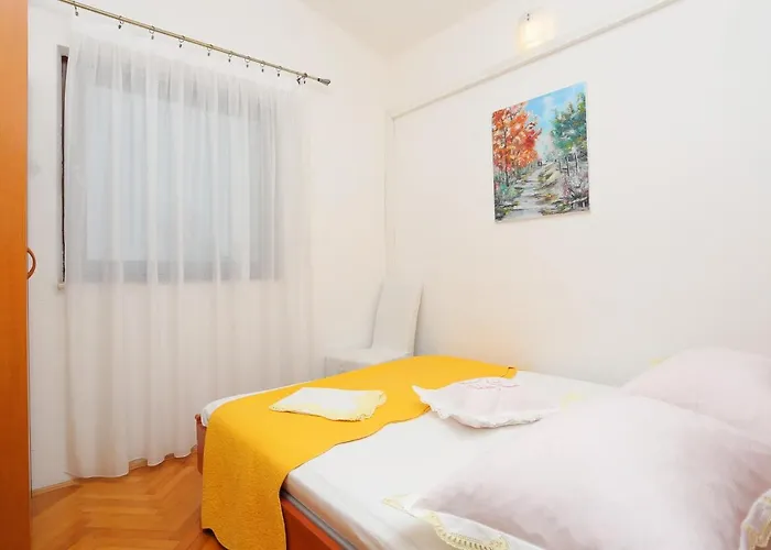 Apartamento By The Sea Okrug Donji - Ciovo - 6859 *