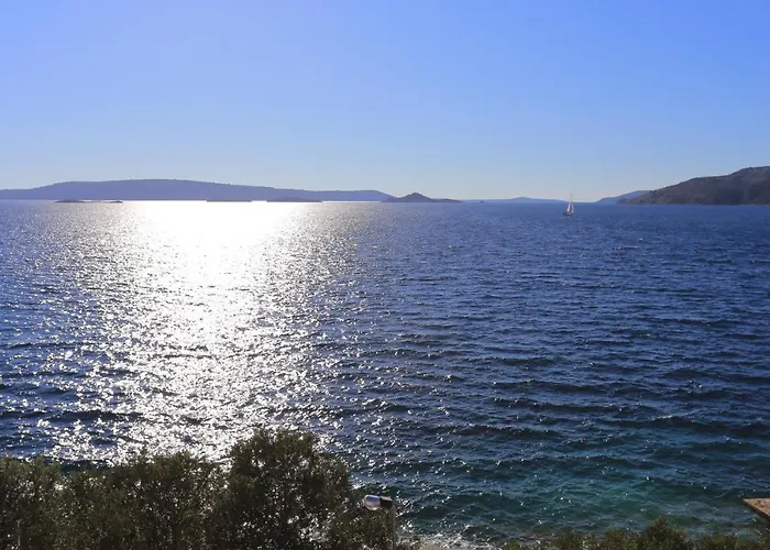 Apartamento By The Sea Okrug Donji - Ciovo - 6859 *